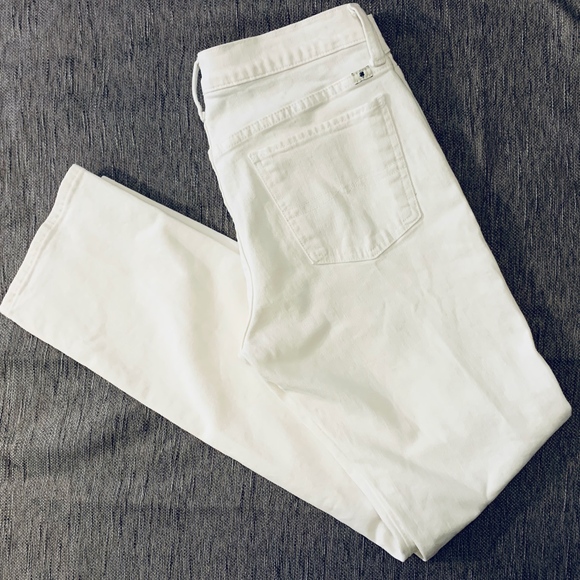 Sold! Lucky Brand WHITE STRETCH JEANS, STRAIGHT - Picture 3 of 5